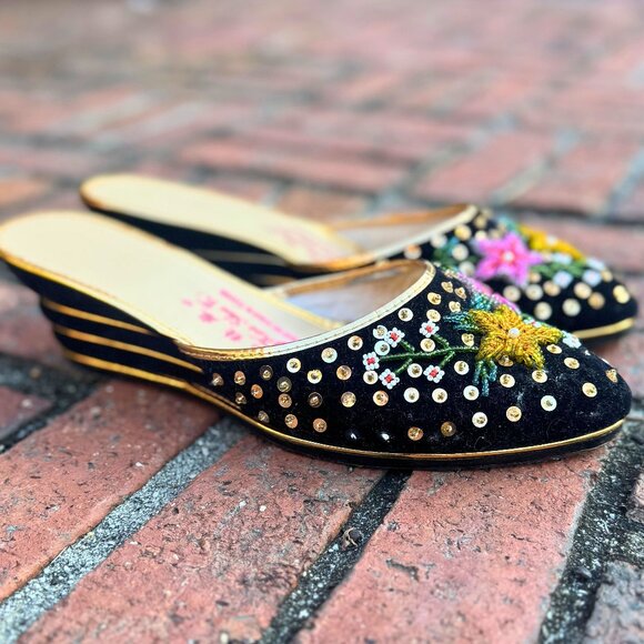 Jung Kee Shoe Shoes - Vintage Jung Kee Beaded Velvet Mule Slides | Made in Hong Kong